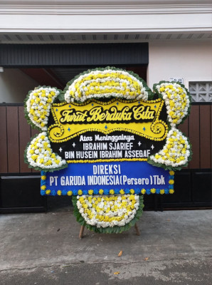 Papan Bunga Duka di Karangsewu