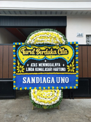 Papan Bunga Duka di Karangsewu